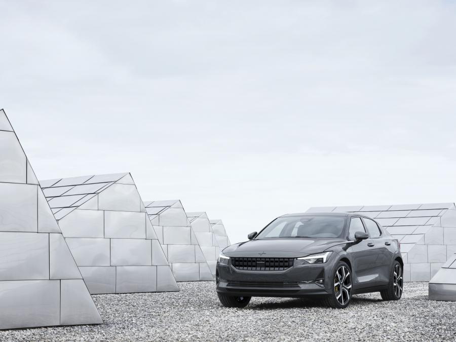  Polestar 2 2019 года  (WW) (фото 1 из 33)